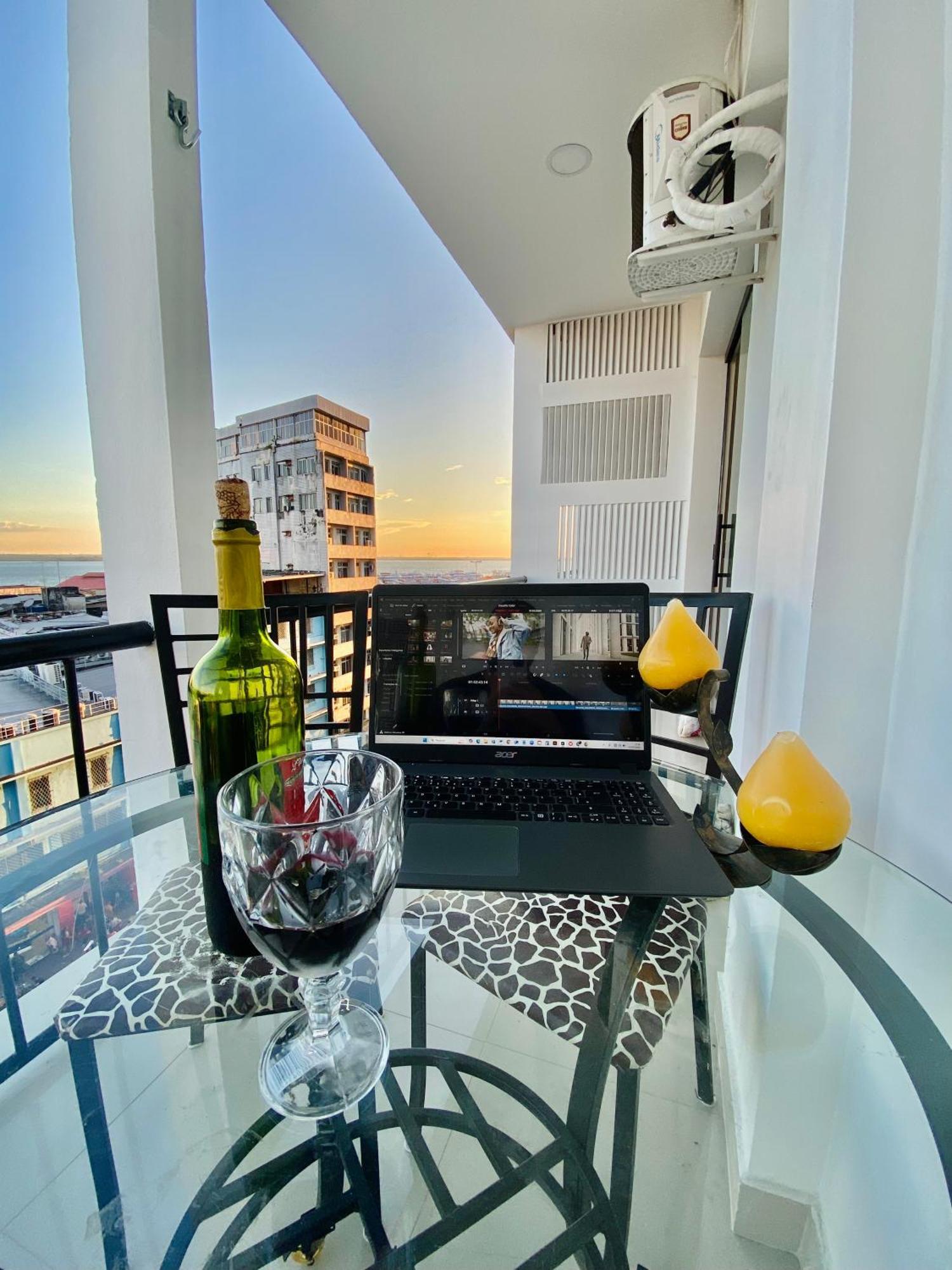 Apartment Acorde Com Vista O Rio No Centro De *